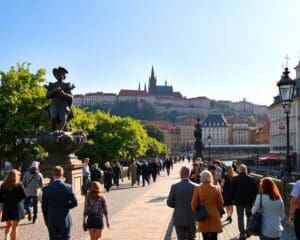 Was macht Prag so beliebt bei Reisenden?