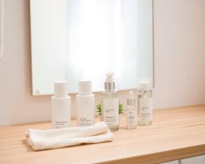 Was gehört zu einer minimalistischen Beauty-Routine?